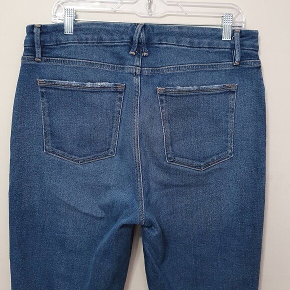 Good American Cigarette Jeans - Picture 9 of 10